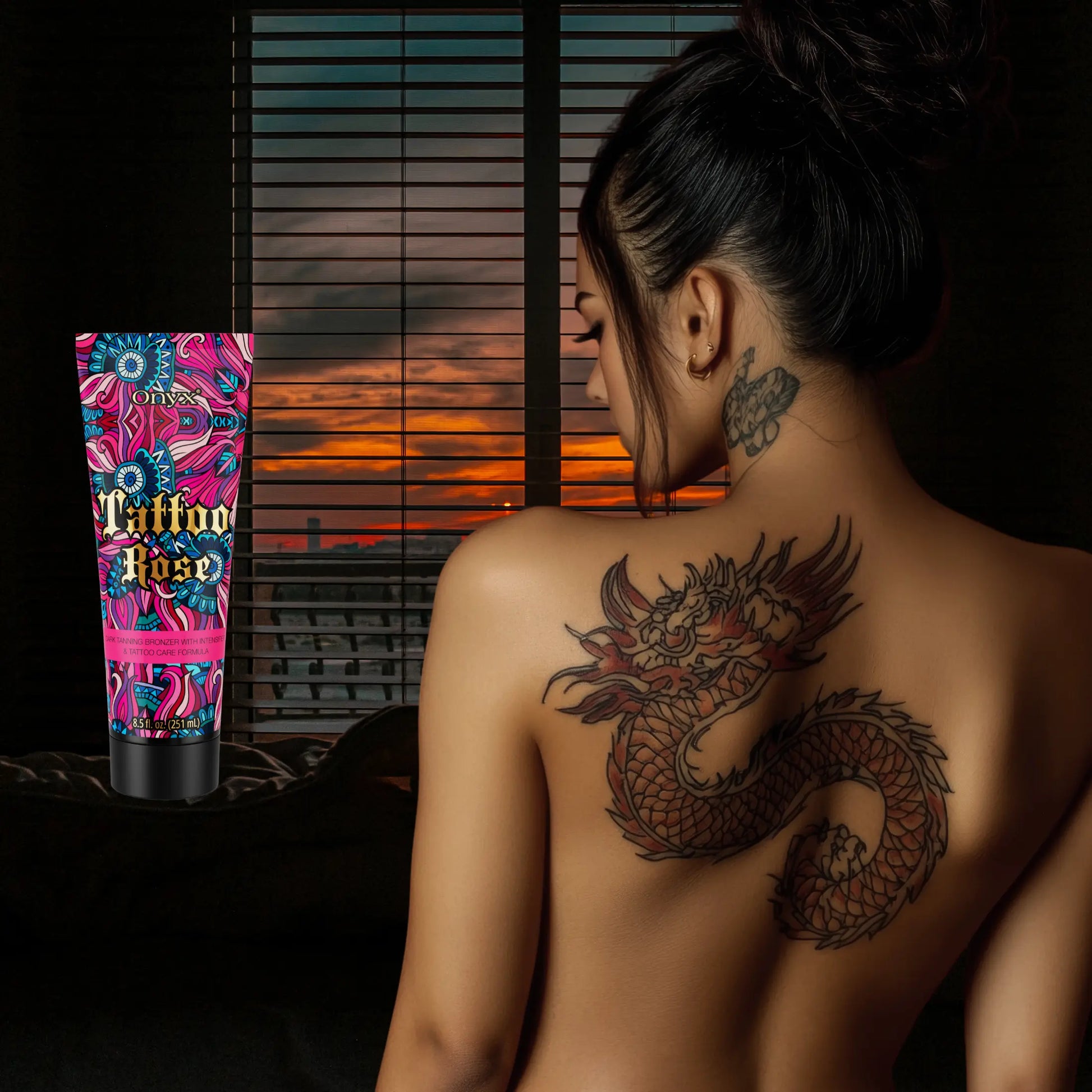 Onyx Tattoo Rose przyspieszacz brązujący do opalania dla kobiet