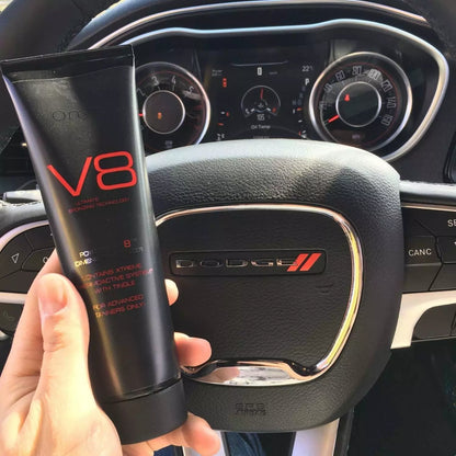 V8 bronzer z tingle do opalania dla mężczyzn